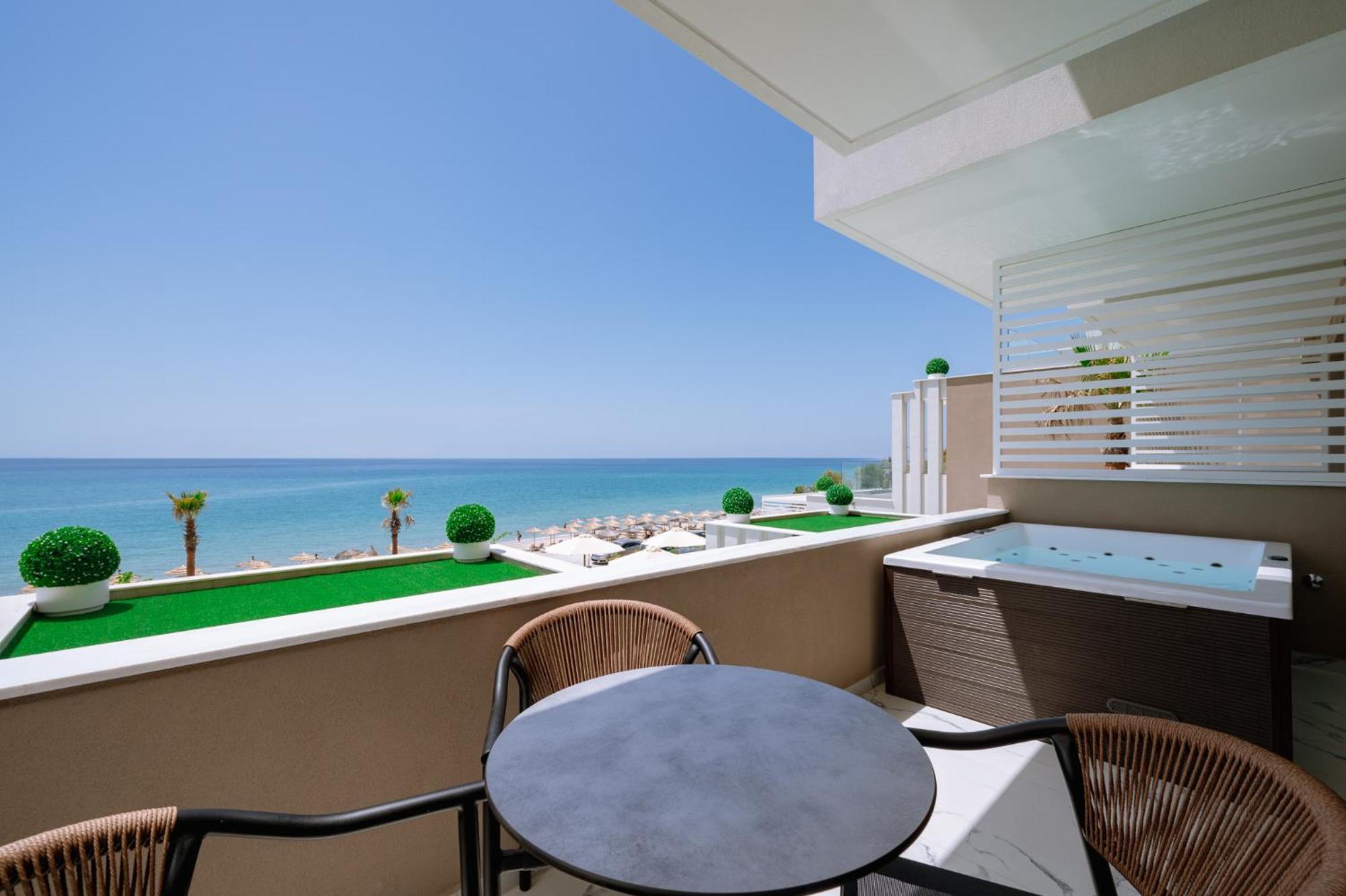 Zest Thassos Luxury Retreat Hotel Limenaria  Bagian luar foto