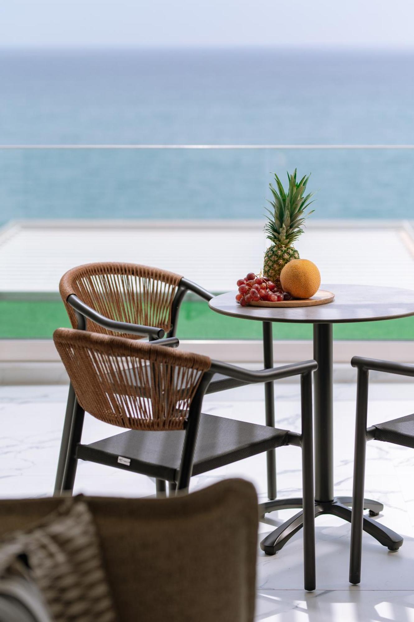 Zest Thassos Luxury Retreat Hotel Limenaria  Bagian luar foto